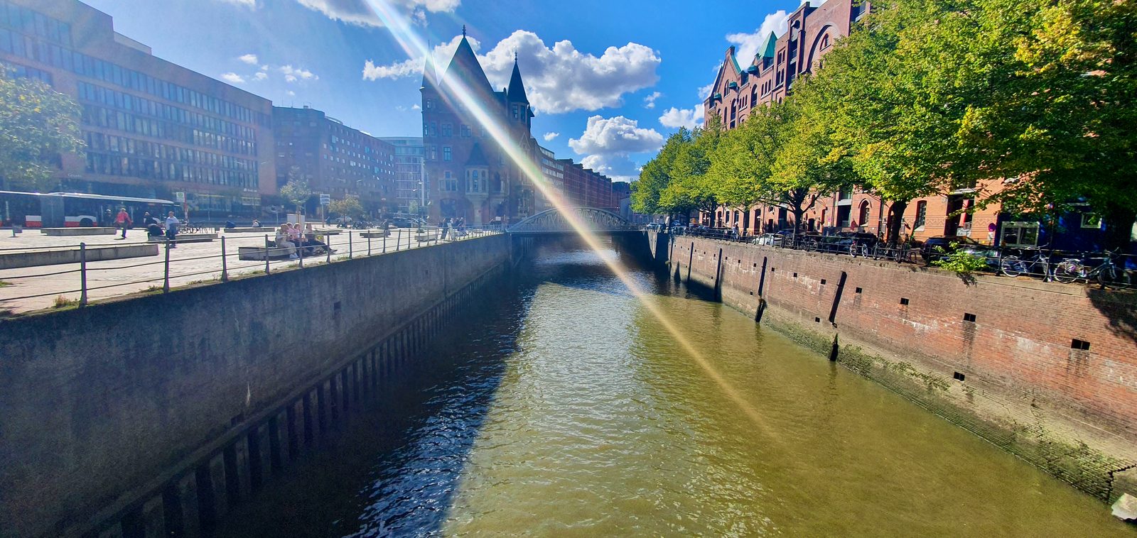 hamburg / 20220920_144903.png